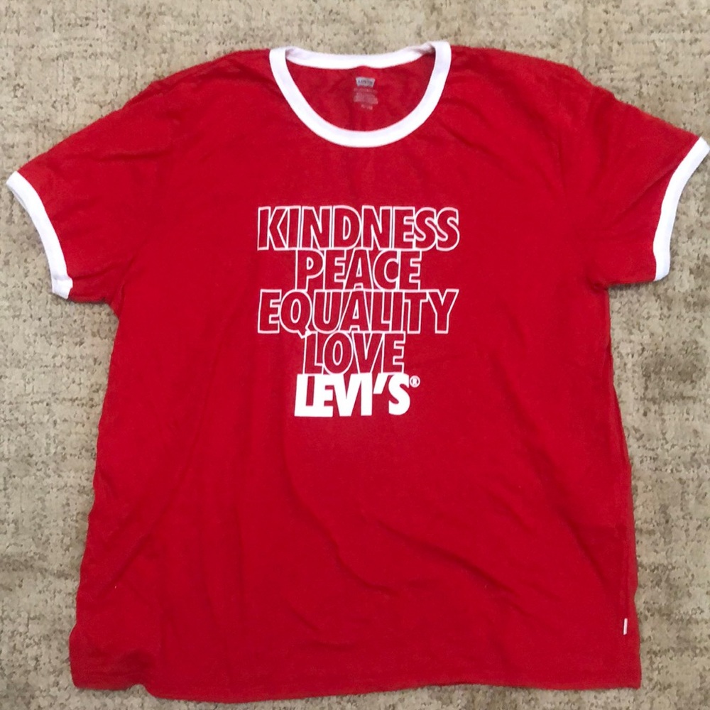 Levi T-shirt red size XL
